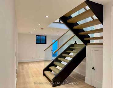 
Chilsworthy  Cooksville, Mississauga 3 beds 2 baths 2 garage $1.15M