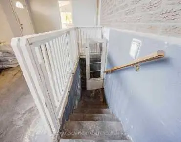 
Courtland  Lakeview, Mississauga 4 beds 6 baths 2 garage $3.349M