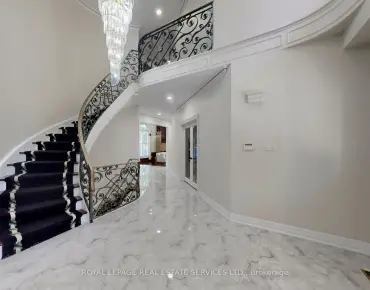 
708 Montbeck Cres Lakeview, Mississauga 3 beds 2 baths 1 garage $1.3M