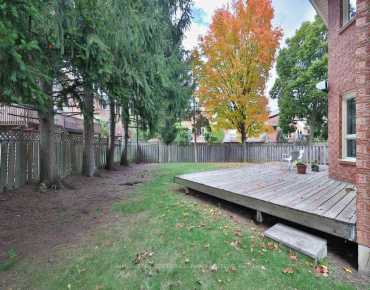 1025 Shaw Dr Lakeview, Mississauga 3 beds 4 baths 1 garage $1.299M