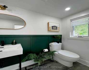 14 Flatfield Terr Malvern, Toronto 3 beds 4 baths 1 garage $899.9K