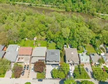 59 Riverview Hts Humber Heights, Toronto 4 beds 5 baths 2 garage $2.35M
