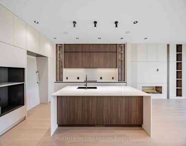 953 Halliday Ave Lakeview, Mississauga 4 beds 5 baths 2 garage $2.59M
