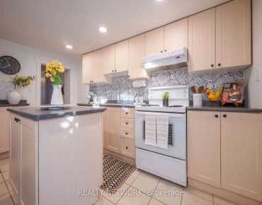 37 Florence Cres Rockcliffe-Smythe, Toronto 1 beds 1 baths  garage $699.9K
