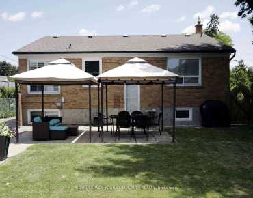 
Norlong  East York, Toronto 3 beds 3 baths  garage $1.189M