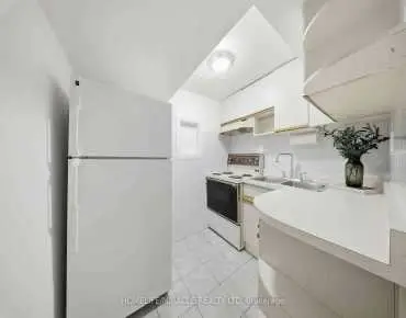 
64 Eaglewood Blvd Mineola, Mississauga 2 beds 2 baths  garage $1.2M