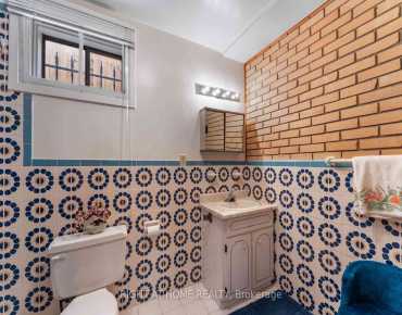 14 Audley Ave South Riverdale, Toronto 2 beds 2 baths garage $1.025M