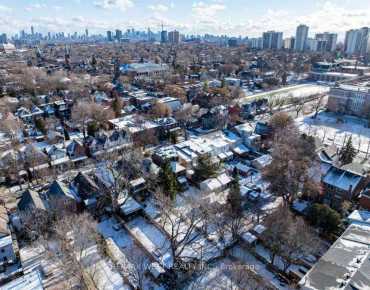 8 Pandora Circ Woburn, Toronto 3 beds 1 baths 1 garage $749.9K