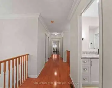 
2068 Mississauga Rd Sheridan, Mississauga 4 beds 5 baths 2 garage $2.5M