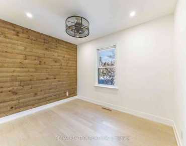 125 Vista Dr Streetsville, Mississauga 4 beds 2 baths 0 garage $1.1M