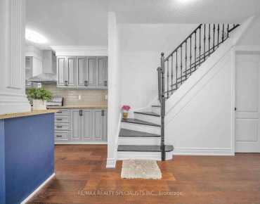 1025 Shaw Dr Lakeview, Mississauga 3 beds 4 baths 1 garage $1.3M