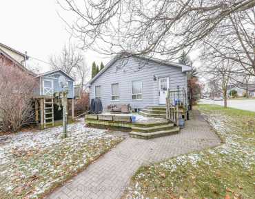 1089 Seneca Ave Port Credit, Mississauga 3 beds 3 baths 2 garage $2.75M
