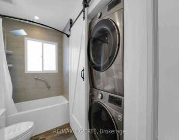 1271 Mineola Gdns Mineola, Mississauga 4 beds 5 baths 4 garage $3.599M