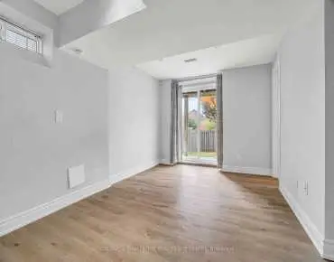 6986 Haines Artist Way Meadowvale Village, Mississauga 3 beds 4 baths 1 garage $900K
