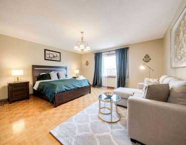 
1445 Brentano Blvd Lakeview, Mississauga 4 beds 5 baths 2 garage $1.6M
