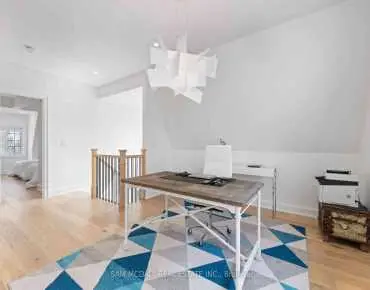 4 Iroquois Ave Port Credit, Mississauga 4 beds 5 baths 1 garage $2.35M
