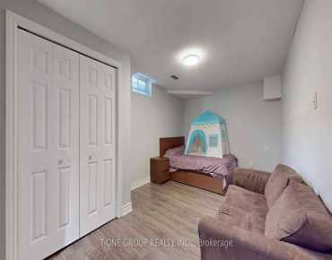 5843 Prairie Circ Lisgar, Mississauga 4 beds 5 baths 2 garage $1.6M