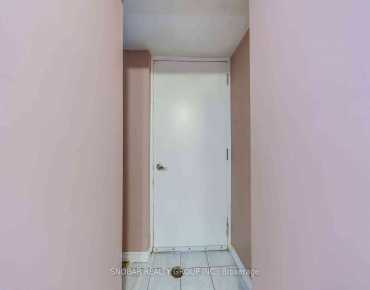 
16 Clayland Dr <a href='https://luckyalan.com/community.php?community=Toronto:Parkwoods-Donalda'>Parkwoods-Donalda, Toronto</a> 4 beds 5 baths 2 garage $1.388M