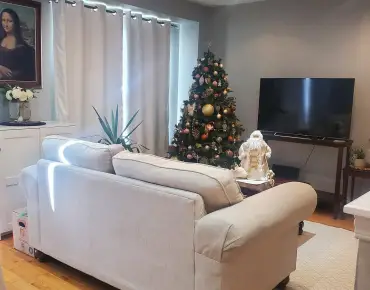 5272 Brookwood Crt East Credit, Mississauga 3 beds 4 baths 1 garage $999K
