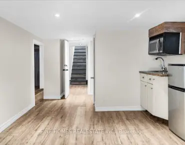 
87 Pindar Cres <a href='https://luckyalan.com/community.php?community=Toronto:Pleasant View'>Pleasant View, Toronto</a> 4 beds 3 baths 1 garage $788K