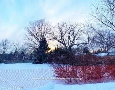 
Raleigh  Churchill Meadows, Mississauga 3 beds 4 baths 1 garage $989K