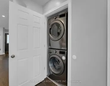 1217 Alexandra Ave Lakeview, Mississauga 4 beds 2 baths 1 garage $1.239M