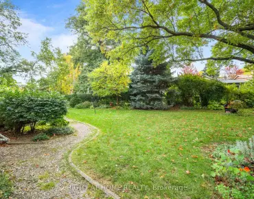 20 West Deane Valley Rd Eringate-Centennial-West Deane, Toronto 4 beds 2 baths 1 garage $1.4M
