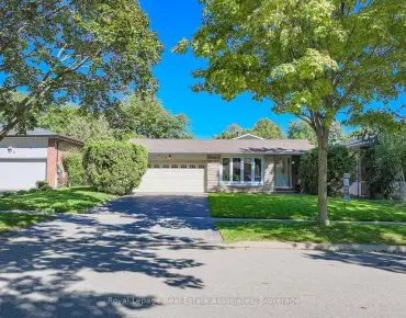 958 Fletcher Valley Cres Clarkson, Mississauga 3 beds 2 baths 2 garage $1.1M
