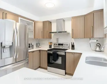 1217 Alexandra Ave Lakeview, Mississauga 4 beds 2 baths 1 garage $1.239M