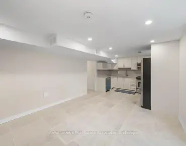 60 Suburban Dr Streetsville, Mississauga 3 beds 2 baths 1 garage $1.479M