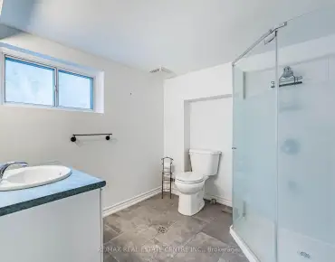 560 Meadow Wood Rd Clarkson, Mississauga 4 beds 4 baths 2 garage $2.65M