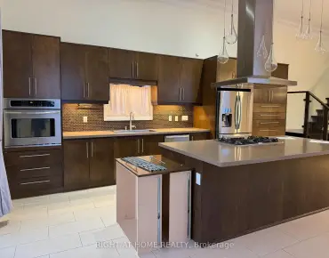 6172 Kindree Circ Meadowvale, Mississauga 3 beds 2 baths 1 garage $860K