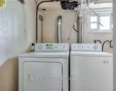 
179 Thirtieth St Alderwood, Toronto 2 beds 2 baths 1 garage $899.99K
