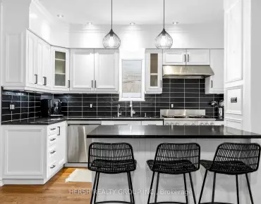 
179 St Clair Ave E <a href='https://luckyalan.com/community.php?community=Toronto:Rosedale-Moore Park'>Rosedale-Moore Park, Toronto</a> 11 beds 12 baths 4 garage $3.4M