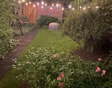 
Ava Rd Humewood-Cedarvale, Toronto 5 beds 6 baths 2 garage $3.35M