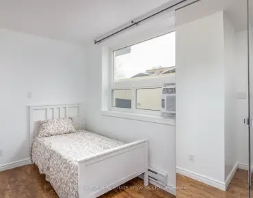
205 Hupfield Trl Malvern, Toronto 4 beds 5 baths 2 garage $1.289M