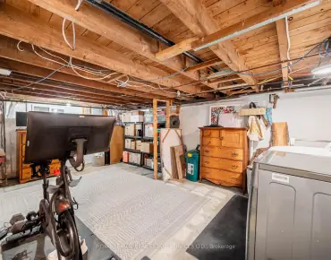 8 Caulfield Rd Elms-Old Rexdale, Toronto 3 beds 2 baths  garage $750K