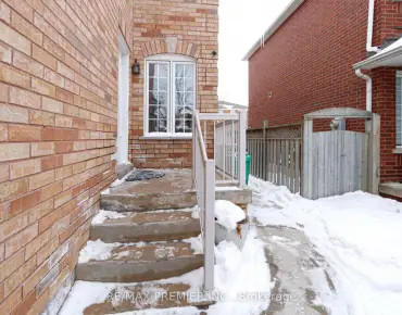 71 Fairview Rd W Fairview, Mississauga 5 beds 4 baths 2 garage $1.599M