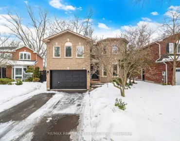 487 Bud Gregory Blvd Hurontario, Mississauga 4 beds 4 baths 2 garage $1.399M