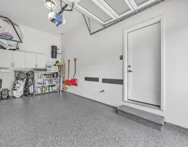 
1086 Hedge Dr Lakeview, Mississauga 4 beds 4 baths 2 garage $1.479M