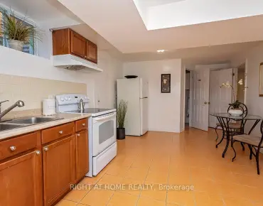 4097 Hickory Dr Rathwood, Mississauga 4 beds 3 baths 3 garage $2.2M