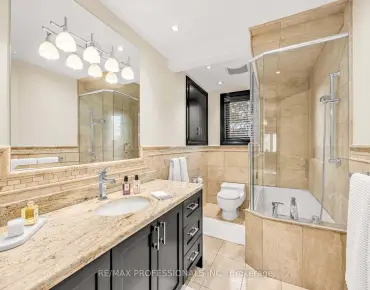 
3 Glenroy Ave Stonegate-Queensway, Toronto 3 beds 2 baths 1 garage $1.679M