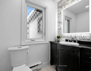 6172 Kindree Circ Meadowvale, Mississauga 3 beds 2 baths 1 garage $860K