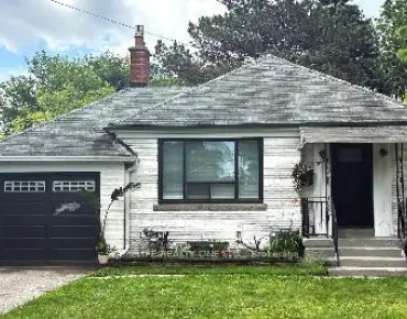 
71 Stuart Cres <a href='https://luckyalan.com/community.php?community=Toronto:Lansing-Westgate'>Lansing-Westgate, Toronto</a> 2 beds 2 baths 1 garage $1.299M