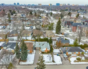 4 Duncairn Dr Princess-Rosethorn, Toronto 3 beds 2 baths 1 garage $1.3M
