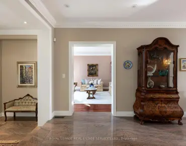 64 Yorkleigh Ave Humber Heights, Toronto 4 beds 6 baths 3 garage $2.9M
