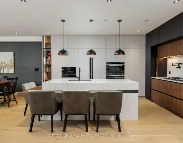 
2334 Hammond Rd Sheridan, Mississauga 4 beds 5 baths 8 garage $3.91M