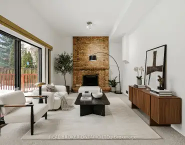 
7035 Rexwood Rd Malton, Mississauga 3 beds 3 baths 1 garage $738.888K