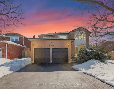 
48 Minnewawa Rd Port Credit, Mississauga 2 beds 1 baths  garage $1.315M