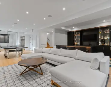 
48 Minnewawa Rd Port Credit, Mississauga 2 beds 1 baths  garage $1.315M